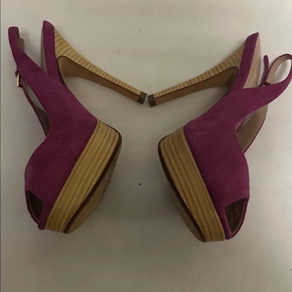 Cole Haan Women's Fuchsia Platform Slingbacks. Size 6